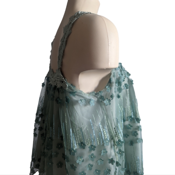 Women's | Top | Size US 6 / Medium - Picture 4 of 13